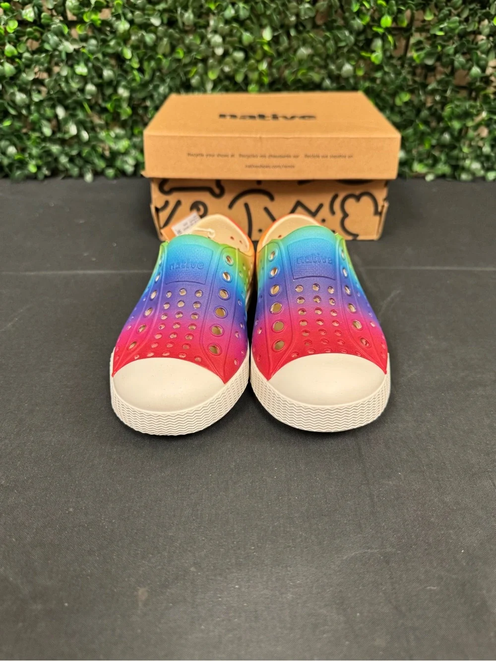 Jefferson Water Friendly Slip-On Rainbow Gradient - C7